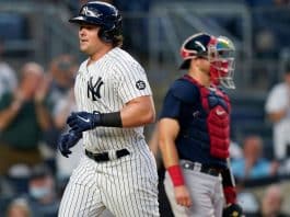 San Diego Padres purchase first baseman Luke Voit from New York Yankees