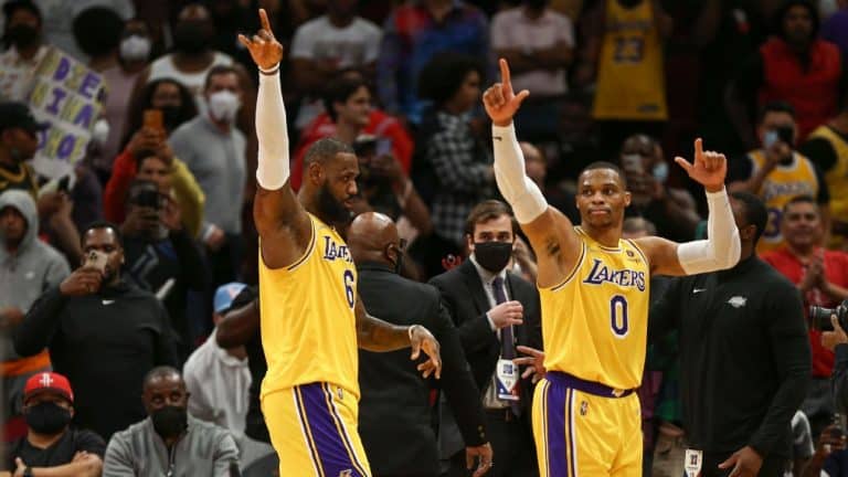 Los Angeles Lakers beat Houston Rockets to make LeBron James his first start at center. This snaps a skid