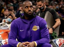 LeBron Jam out for Los Angeles Lakers' match vs. Philadelphia Sixers