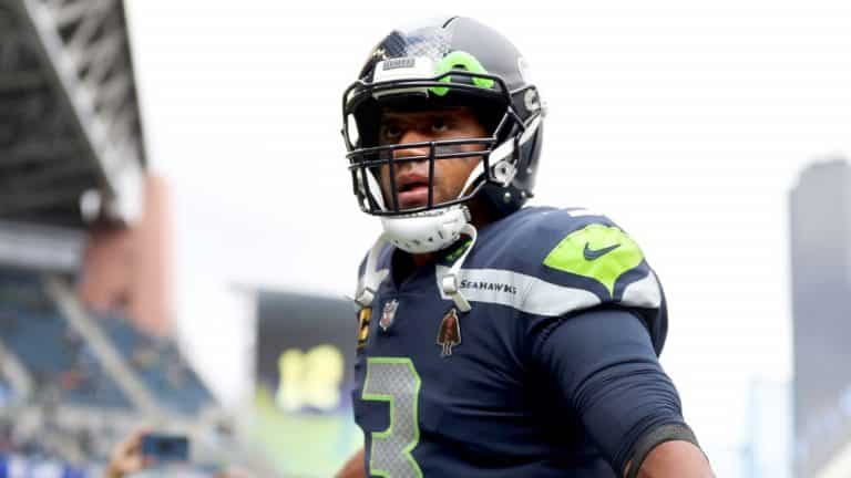 Russell Wilson wasn't the first star to depart from his team. This made him a household word.