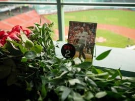 Red Sox pay emotional tribute to Jerry Remy with Fenway tribute