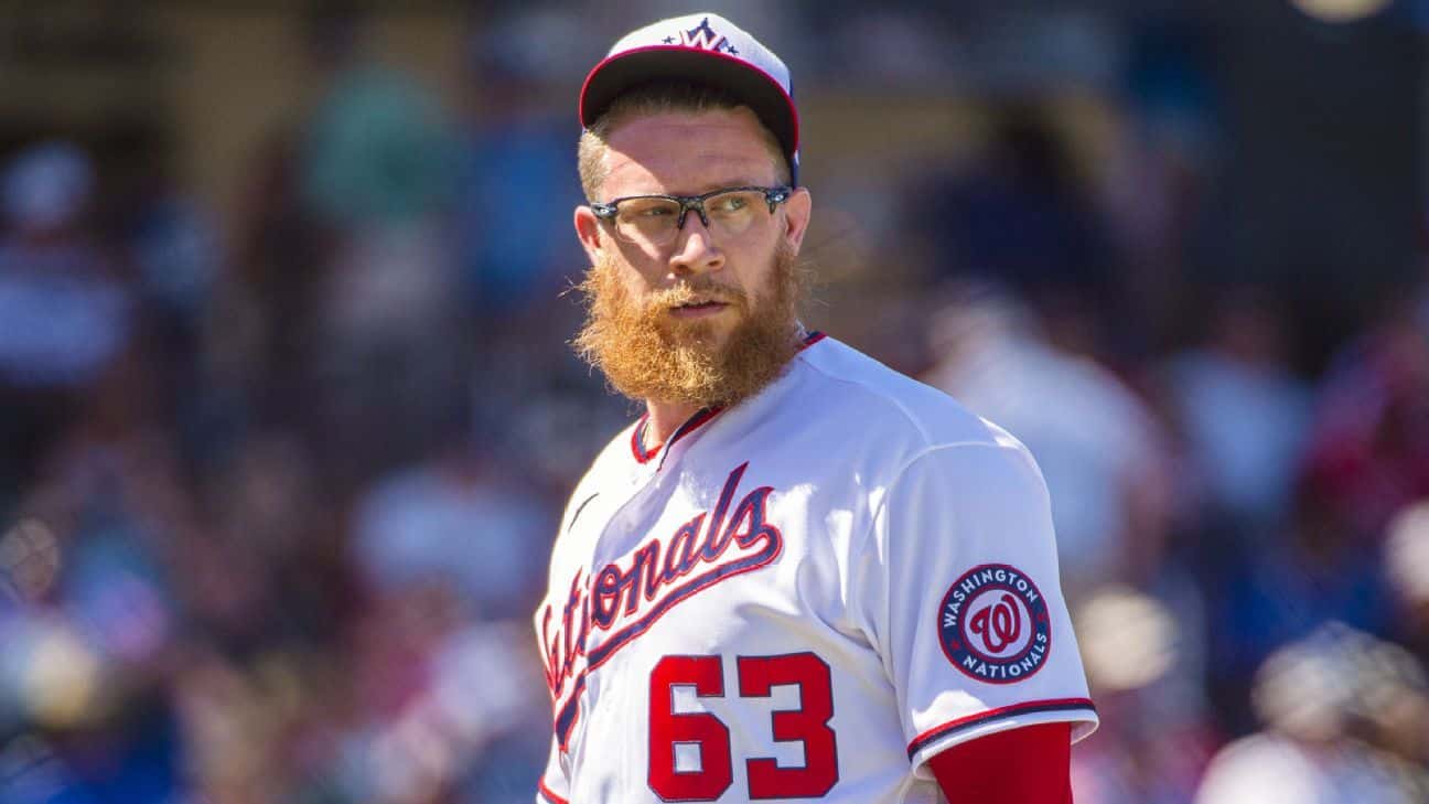 Washington Nationals reliever Sean Doolittle travels to IL after sustaining a sprained elbow