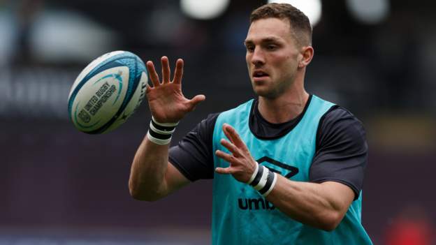 George North: Ospreys celebrate the victory of Scarlets over Wales