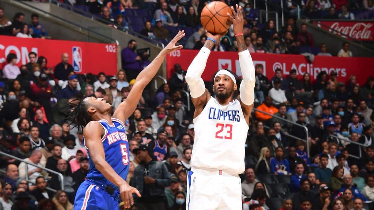 Robert Covington, LA Clippers, agrees to a 2-year extension worth $24 million