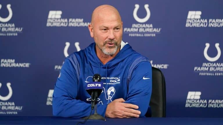 Indianapolis Colts DC Gus Bradley is a piece of success, but Darius Leonard's health problems linger - Indianapolis Colts blog