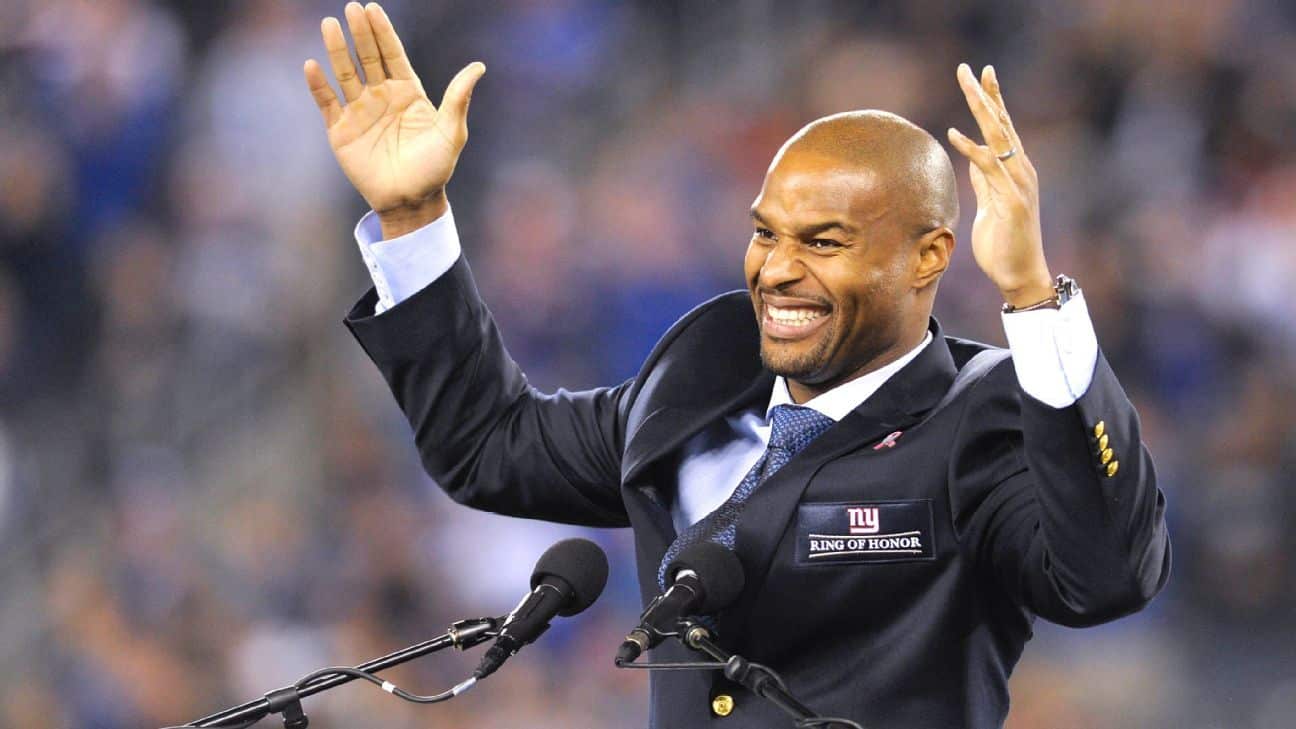 Osi Umenyiora leads NFL efforts for talent search in Africa