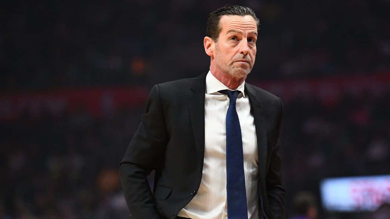 Kenny Atkinson will not take the Charlotte Hornets job. He will remain with Golden State Warriors