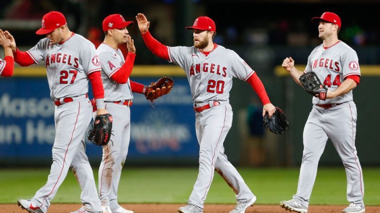 Jared Walsh hits for the cycle, Mike Trout makes his return to the lineup with two homers in Los Angeles Angels' rout of New York Mets