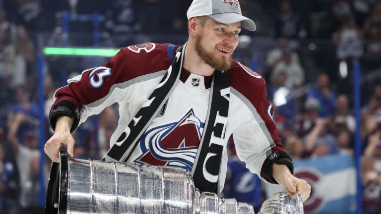Valeri Nichushkin signs for the Colorado Avalanche to an eight-year extension, sources claim is worth $49million