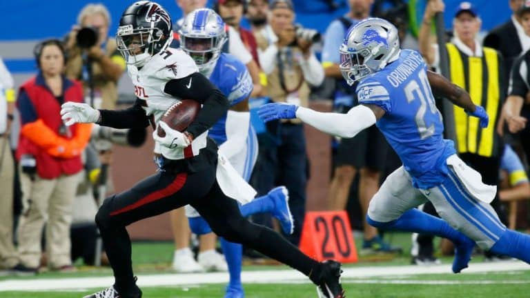 Atlanta Falcons receiver Drake London is out of the game after sustaining a knee injury. However, it is not thought to be life-threatening.