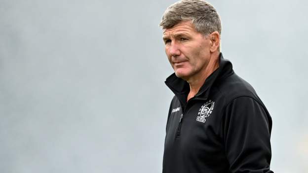Worcester Warriors: Exeter Chiefs boss Rob Baxter states that it's difficult to see them participating in any more games this season.