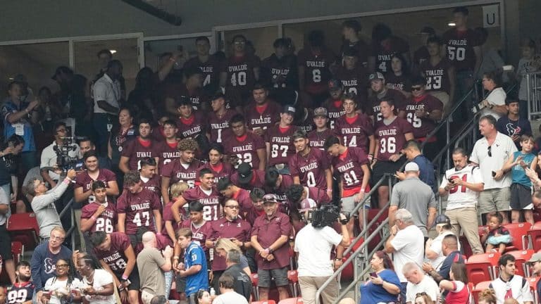 Houston Texans honor Uvalde shooting victims, host high school team at Week 1 game