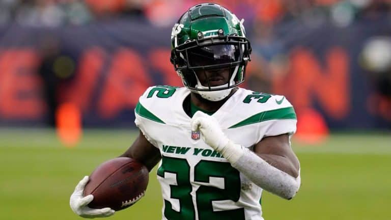 Jets will likely employ RB trio with Michael Carter uncertain