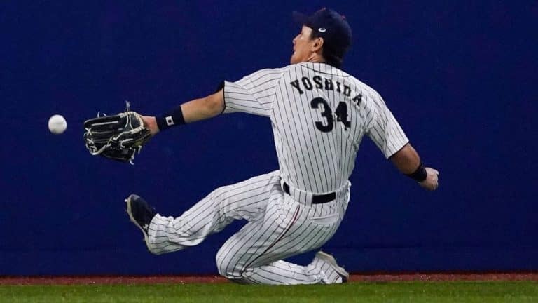 Japanese star Masataka Yoshida now an MLB free agent