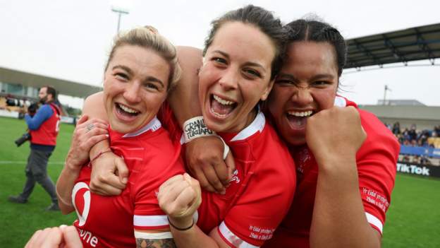 Ladies's Six Nations: Wales take pleasure in report crowds, rising stars and highest rating